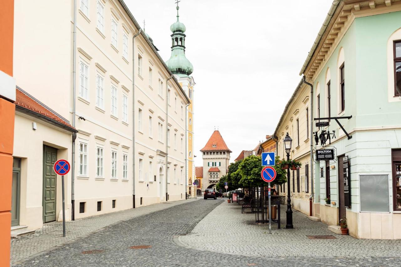 Benedict Hotel Kőszeg المظهر الخارجي الصورة